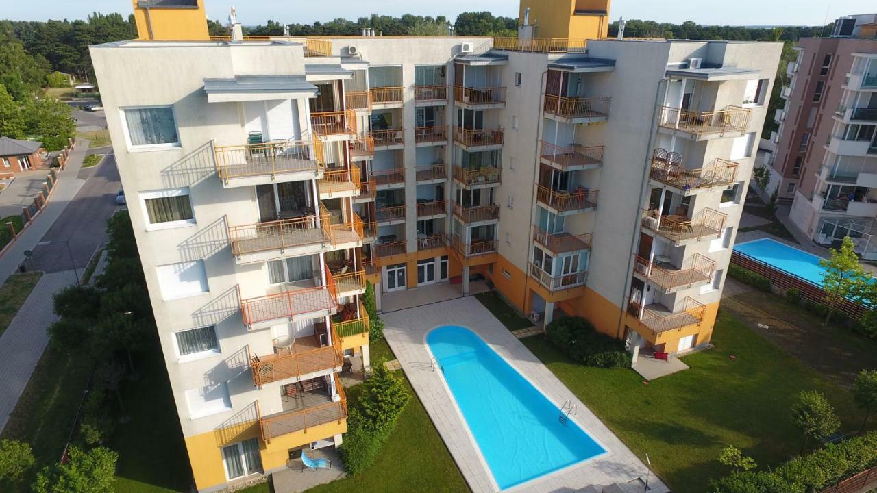 Viktoria Apartmanok Siofok Luaran gambar