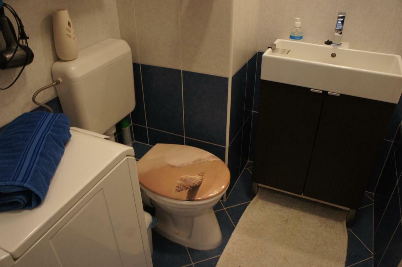 Viktoria Apartmanok Siofok Luaran gambar